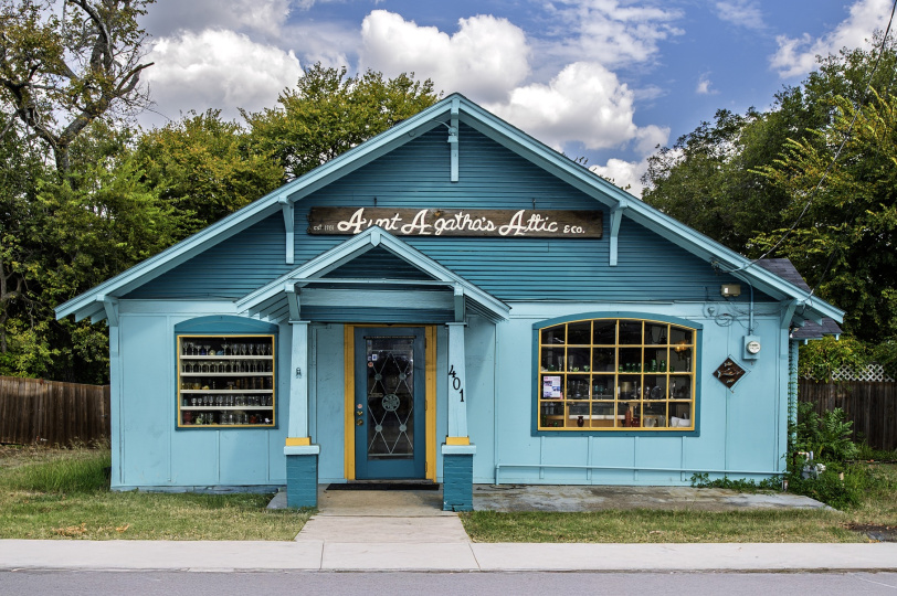 401 W. Belt Line Rd. 401 W. Belt Line Rd.