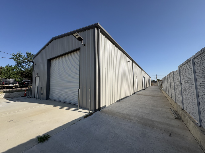 2338 Fort Worth St.
