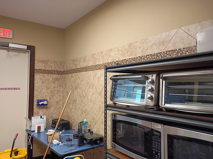 707 Center Ridge Dr.